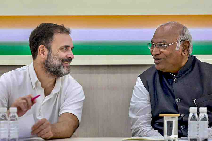 Mallikarjun Kharge Congress President Mallikarjun Kharge Forms New