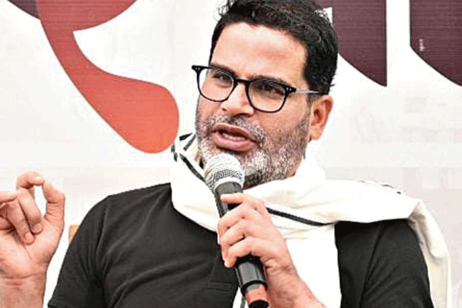 Prashant Kishor Blaming Bad Roads For Injury Prashant Kishor Pauses