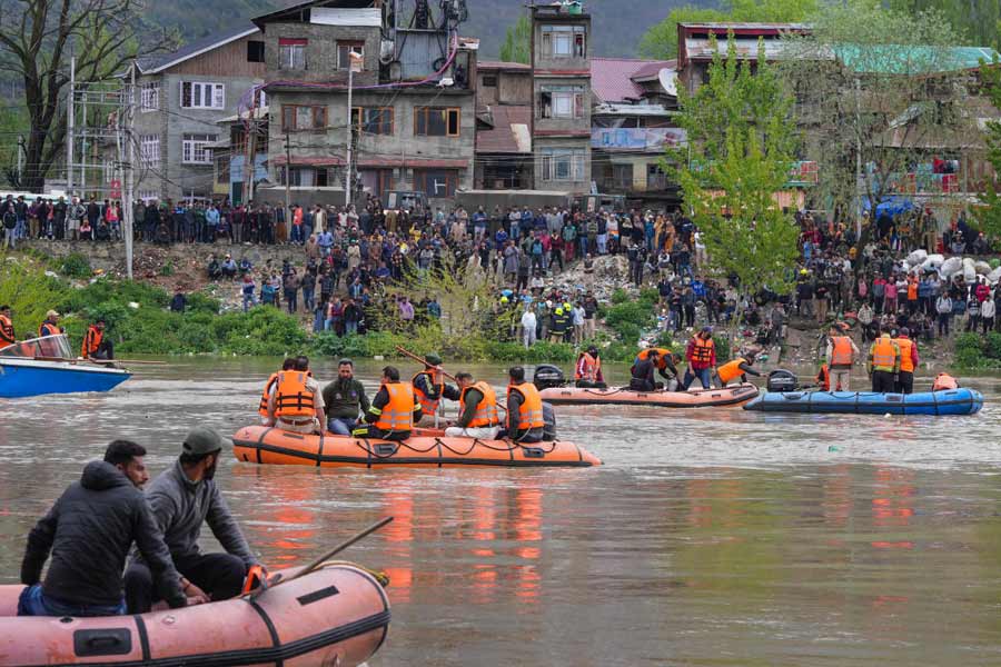 Boat Capsize Jammu And Kashmir Boat Tragedy Search Operations