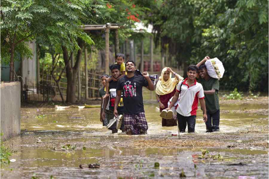 Cyclone Remal Flood Situation Remains Grim In Assam Over 3 5 Lakh