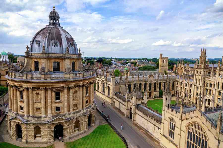 United Kingdom Oxford University To Return Stolen Year Old Bronze Idol To India