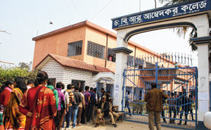 আপাত নির্বিঘ্ন কলেজ ভোট নদিয়ায়