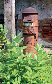 Since 1 year no postcards available in Post Office