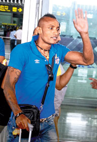 গার্সিয়া বল বাড়ালেই মনে হচ্ছে গোল পাব