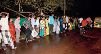 অমিল অটো, নাজেহাল নিত্যযাত্রী