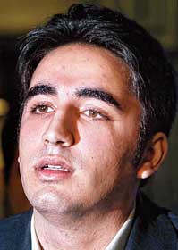bilawal bhutto assaulted in london addressing a rally in kashmir issue