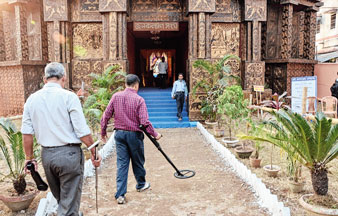 ‘কার্তিক-লড়াই’ ঘিরে জোরদার নিরাপত্তা