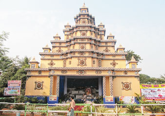 পুজোয় দেখা মেলে না কার্তিকেরই