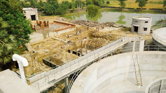 আত্রেয়ী থেকে জল তুলতে উদ্যোগী পুরসভা