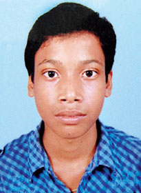 বাড়ি থেকেই ছাত্রের দেহ উদ্ধার, ধোঁয়াশা