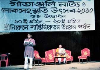 নাট্য উৎসব বন্ধ, হতাশ শহরের শিল্পীরা