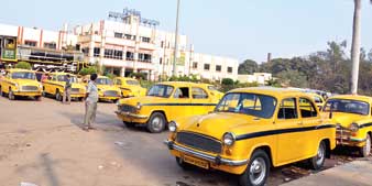 চালকদের আগ্রহ কম, উন্নত ট্যাক্সি পরিষেবা অধরাই