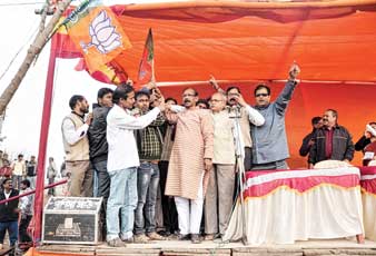 পুলিশি ‘সন্ত্রাস’, প্রতিবাদ বিজেপির