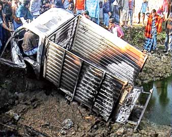 গরু চুরির অভিযোগে গণপিটুনি বসিরহাটে