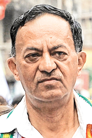 মন্ত্রী মণীশের বিবেক কোথায়, প্রশ্ন বিমানের