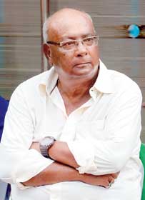 বাগান কোচ হওয়ার দৌড়ে সঞ্জয়, এলকো