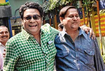 ইন্দ্রনীলের হয়ে দেওয়াল লিখবেন হুমায়ুন