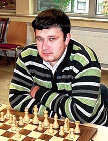 ইউক্রেনের সম্পদ লুঠতে চায় রাশিয়া