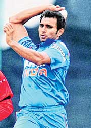 বাকি পেসাররা ফর্মে থাকলে এই হাল হয় না, শহরে ফিরে শামি