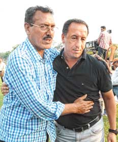 ‘বাবলু’ জাগিয়ে রাখলেন বাগানের অবনমন-আতঙ্ক