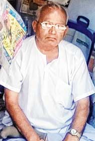 পর্যটকের ঢলের আশায় মোদী-গ্রাম