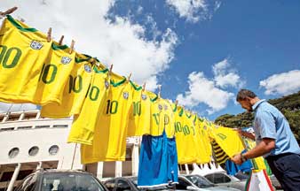 বিশ্বকাপে আসল নেইমারকে দেখা যাবে: সিলভা