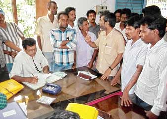 বাম পঞ্চায়েতে দুর্নীতির অভিযোগ