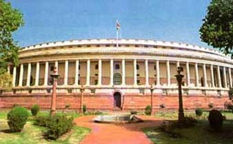 ষোড়শ লোকসভার প্রথম অধিবেশন শুরু ৪ জুন