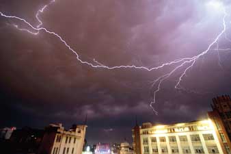 জ্বালা জুড়িয়ে অবশেষে কালবৈশাখী-বৃষ্টি