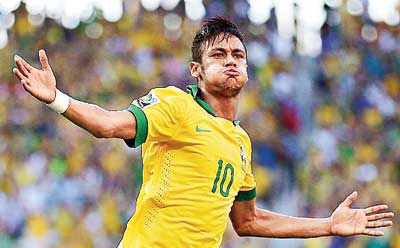 স্কোলারির দলে নেই কোনও বিশ্বজয়ী