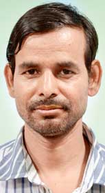 গয়নার ব্যাগ ফেরালেন ফল বিক্রেতা