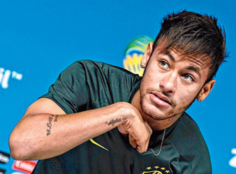 বিশ্বকাপে সেরা প্লেয়ার হতে চাই না, চাই কাপ জিততে, বললেন নেইমার