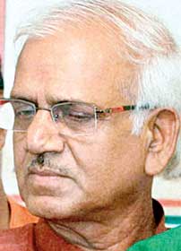 মুখ্যমন্ত্রীর মমতায় বাড়ছেন শোভনদেব