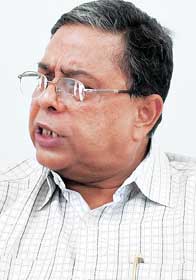 ভর্তিতে কারচুপির নালিশ, পদত্যাগ কলেজের কর্তার