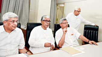 নেতা বদলের দাবি উঠল রাজ্য কমিটিতে