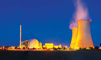 গেট আটকে বিক্ষোভ, কাজ বন্ধ ডিভিসি-র