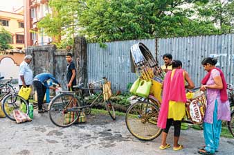 আগে ব্যবস্থা না নেওয়াতেই দুর্ভোগ