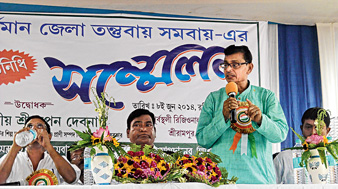 হস্তচালিত তাঁত বাঁচাতে উদ্যোগ