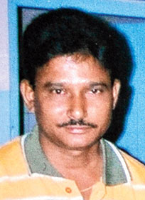 man dies in kolkata of unknown fever