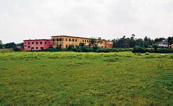 জমি পড়ে ১৫ বছর, মিলছে না কলেজ গড়ার অনুমোদন