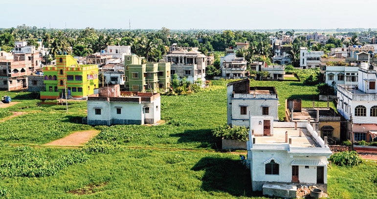 আড়ে-বহরে বাড়ছে মেদিনীপুর, ঝোঁক বহুতলে