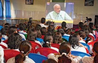 সংবর্ধনা-সাংস্কৃতিক অনুষ্ঠানে পালিত শিক্ষক দিবস
