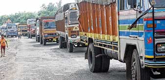 ‘লাইফ লাইনে’ই জেরবার শহরের ‘লাইফ’