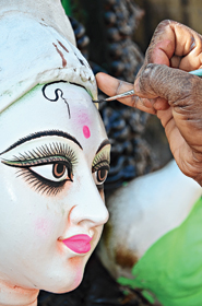 অজন্তার গুহা, রুপোর প্রতিমায় অচেনা শহর