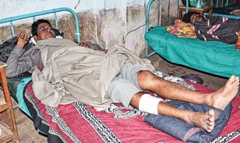 তৃণমূল নেতার উপরে হামলার অভিযোগ