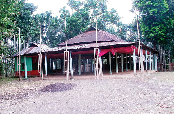 পুজোর পুরনো আমেজ নেই চা বাগানে