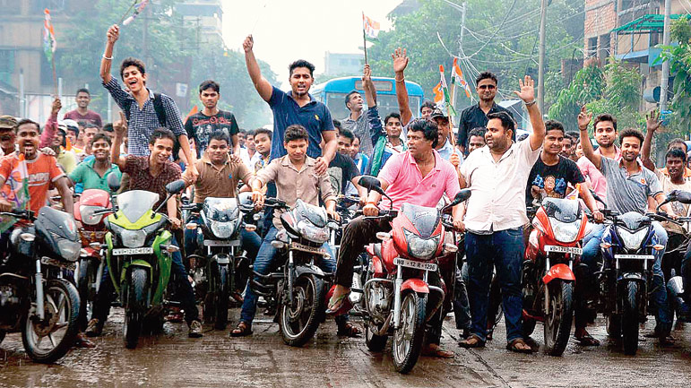 opposition parties sounds lower but ruling party shouting more 