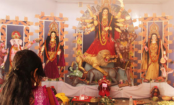 সদ্য স্বাধীন ছিটমহল মেতেছে পুজোর আনন্দে