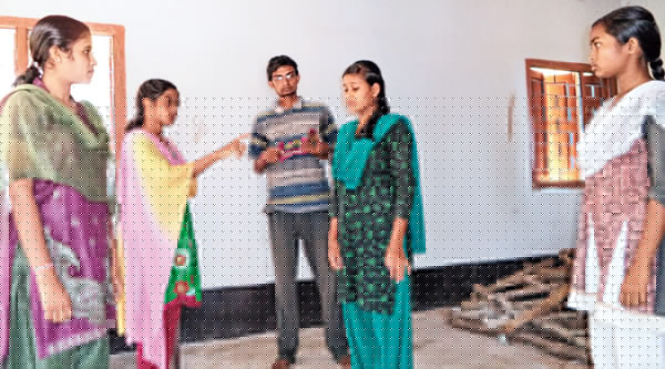 সচেতনতা বাড়াতে পুজোয় নাটক করবে রূপামণিরা