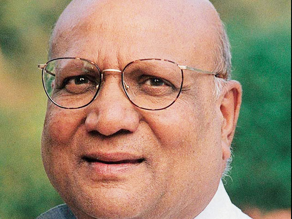 লোকসানে ধুঁকছে স্বরাজ পলের সংস্থা